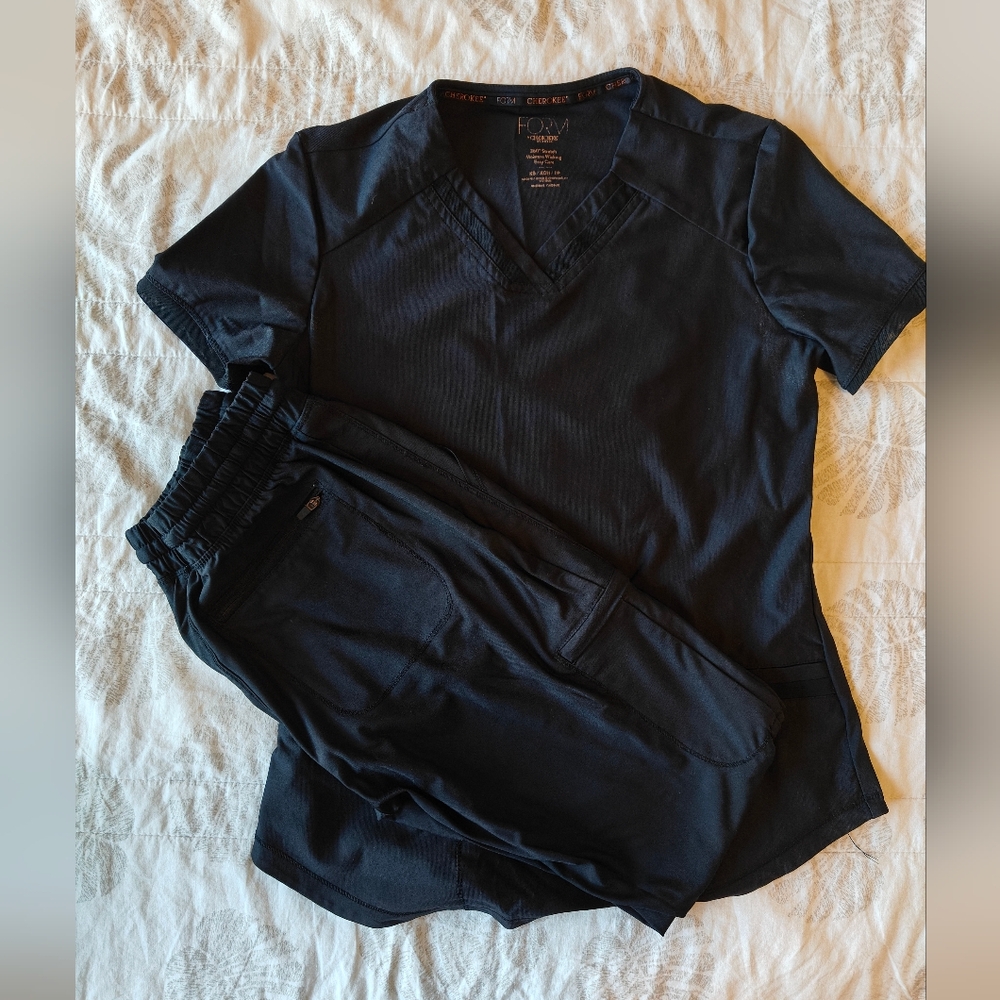 Cherokee Black Scrub Set